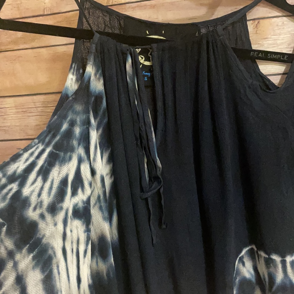 Blue Life Open Shoulder Tie-Dye Top - Picture 6 of 6